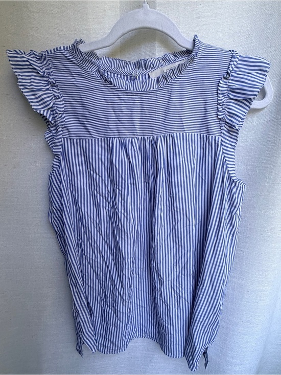 LOFT Tops - LOFT Petites Blue White Striped Ruffle Flutter Sleeve Blouse MP